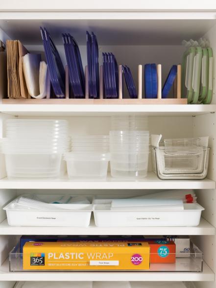 What are the best ways to store Tupperware lids?